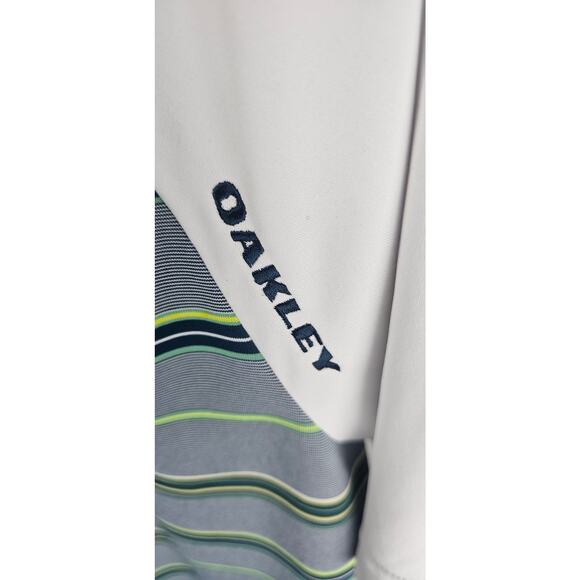 Oakley Men's Golf Performance Polo Shirt Large Striped White Sleeves Preowned - Picture 4 of 5